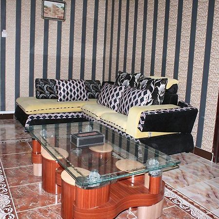 Royal Suites Hotel นูแอกชอต ภายนอก รูปภาพ