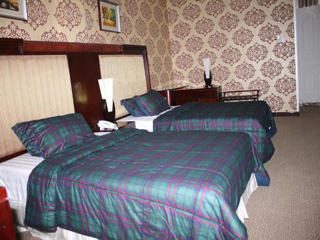 Royal Suites Hotel นูแอกชอต ห้อง รูปภาพ